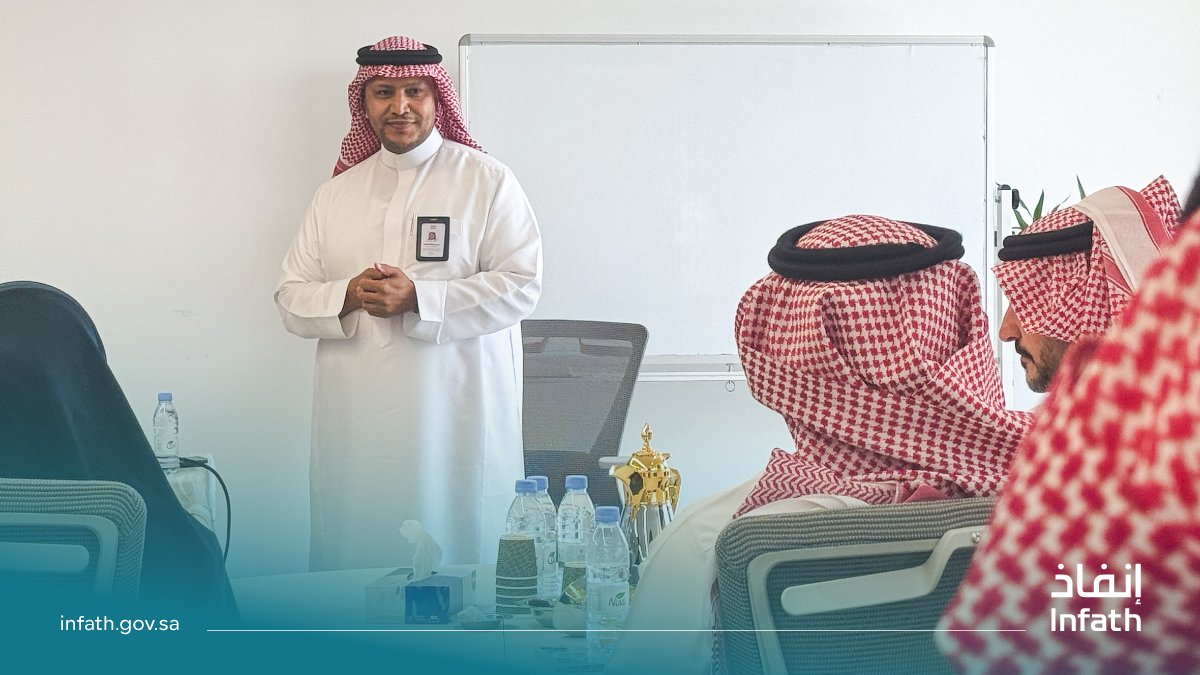 مركز الإسناد والتصفية - إنفاذ tweet media