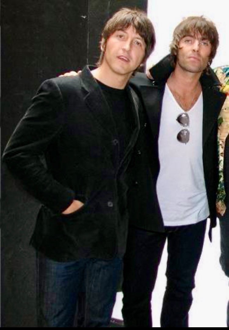 ImsoRegal's tweet image. Okay. Hands down my absolute favorite photo of Liam Gallagher. #LiamGallagher #Oasis