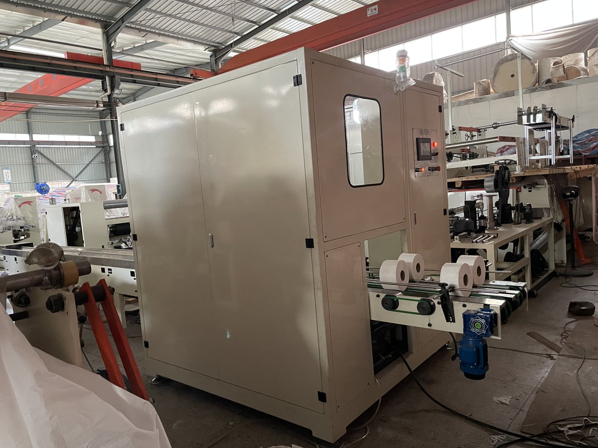 WusiyingMavis's tweet photo. Automatic toilet paper log saw cutting machine https://t.co/kku6B78Kv0
