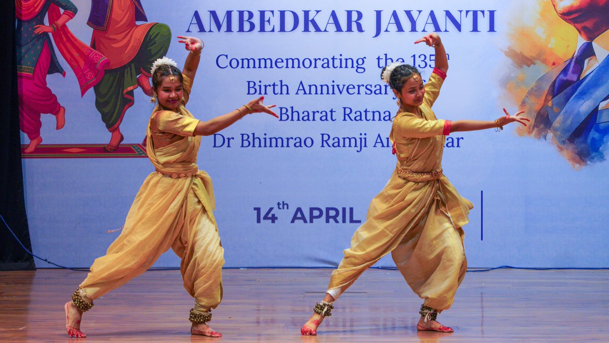 NITJofficial's tweet image. On this occasion, the Institute recognized and felicitated Utkansh coordinators and students actively involved in various institutional clubs, honouring their dedication and contributions to campus life.
#Vaisakhi #CampusLife #StudentActivities #CulturalFest #FestiveSpirit