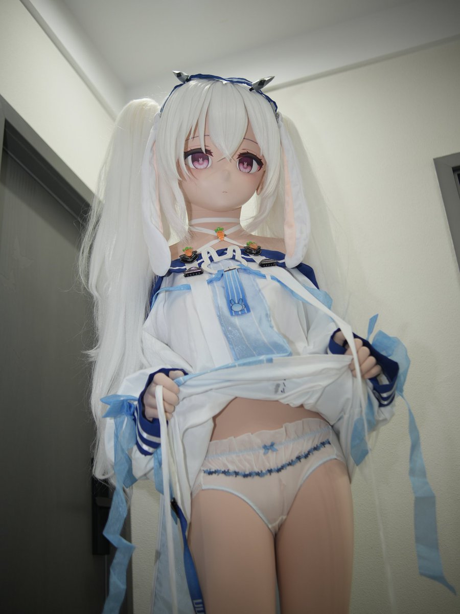 Talkie44's tweet photo. 当拉菲一脸嫌弃的给你看胖次
#kigurumi #拉菲 #碧蓝航线 https://t.co/doYou1UIiU