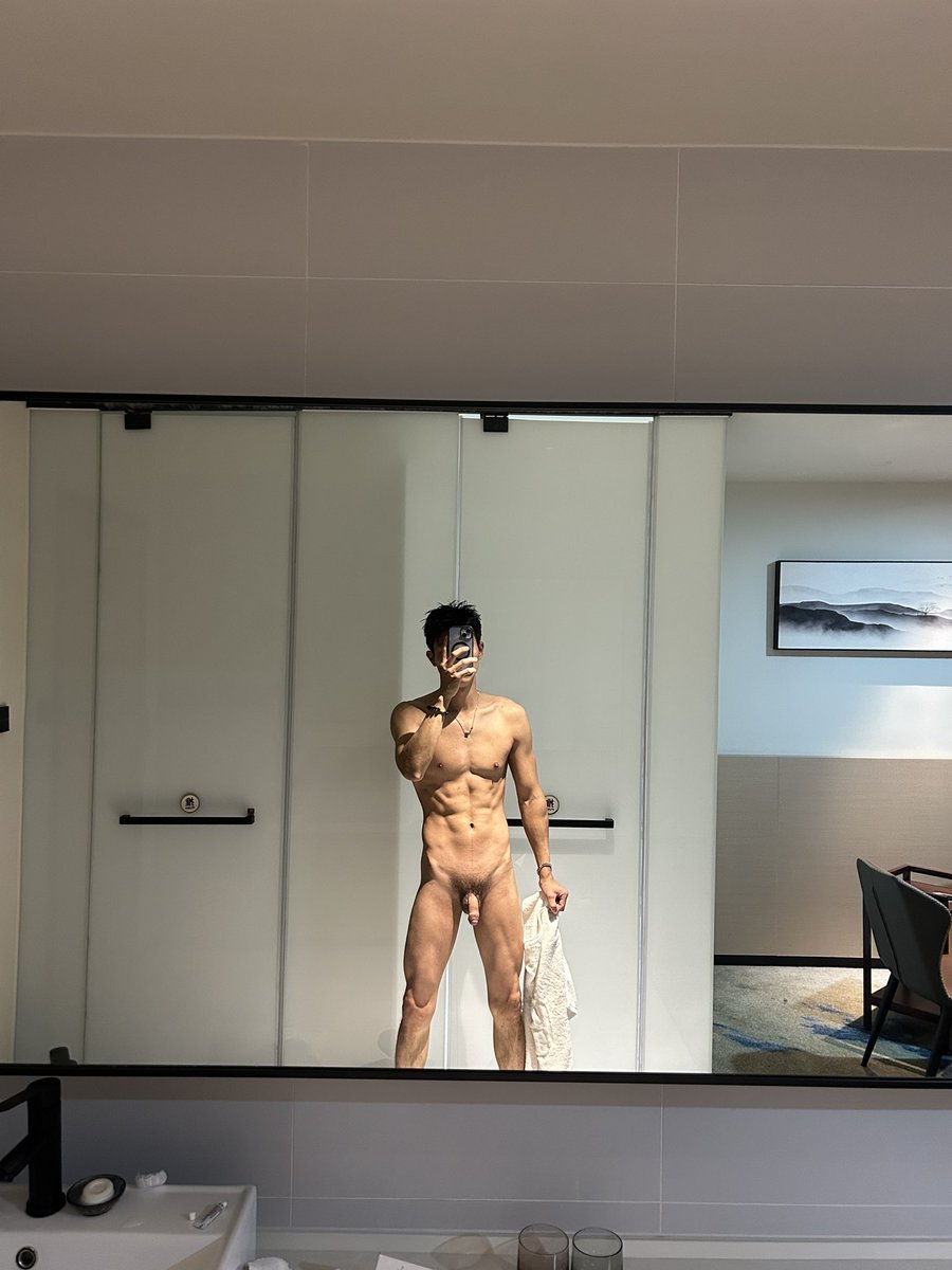 逼个棒 tweet media