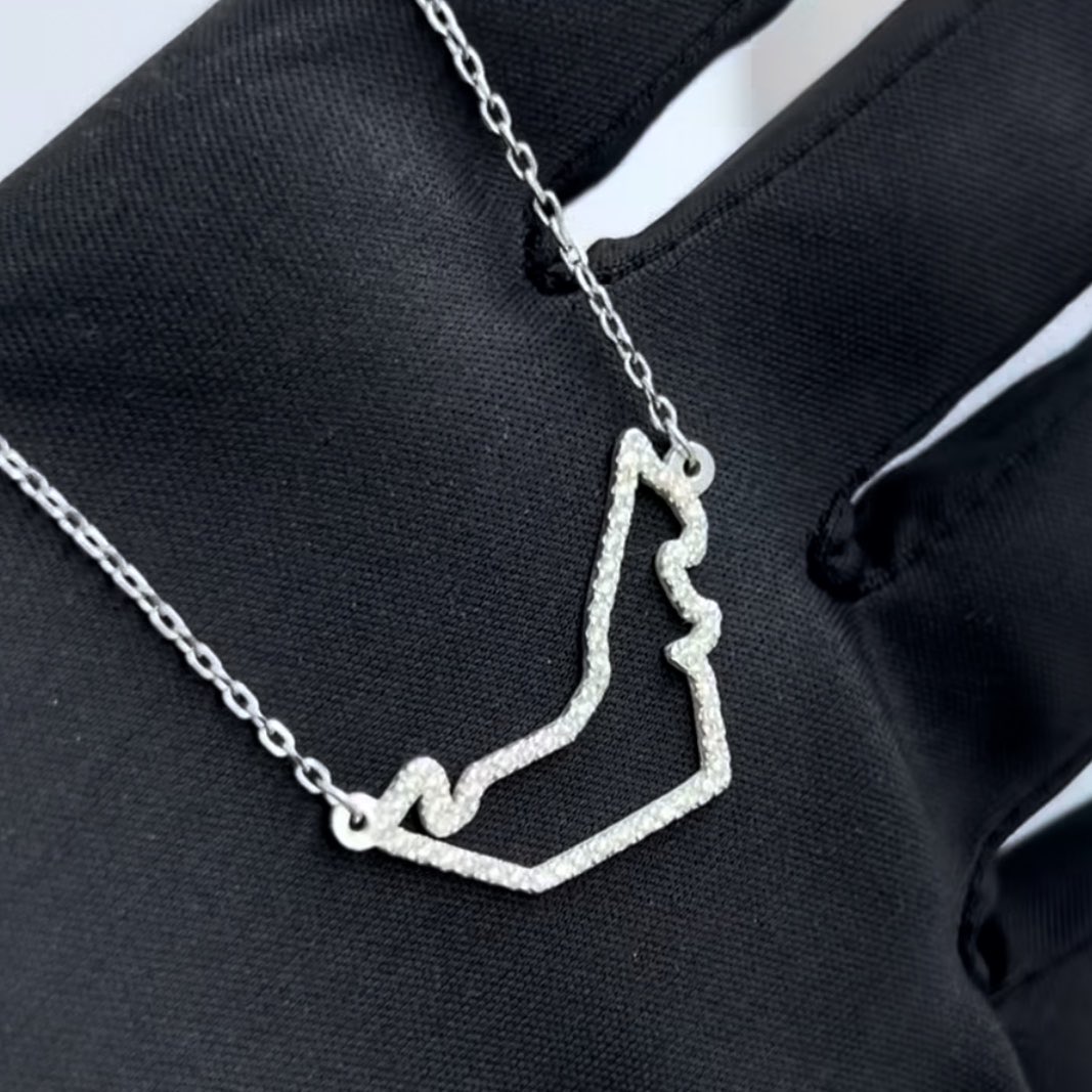 𝐁𝐞𝐞. tweet media