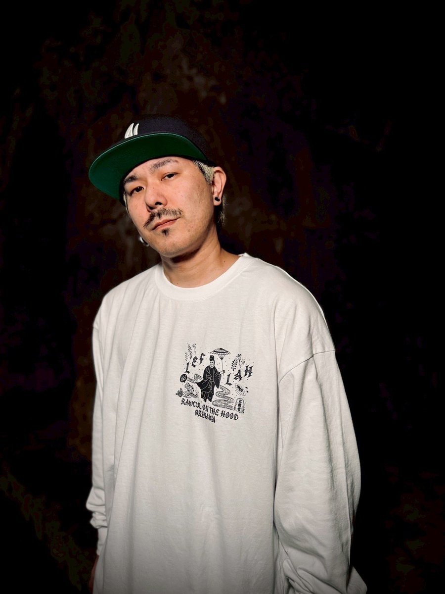 LEFLAH_TOKYO's tweet photo. 【New Release Info】

4/16(木)から
2026ss新作アイテムを
LEFLAH各店にて販売します

◾️RYUUKA OURAI long tee

col：BLK, WHT
size：M, L, XL, XXL

⬇️詳細はこちらから⬇️
【https://t.co/lovDZ2yYCM】

#LEFLAH
#レフラー https://t.co/RmwPimcho1