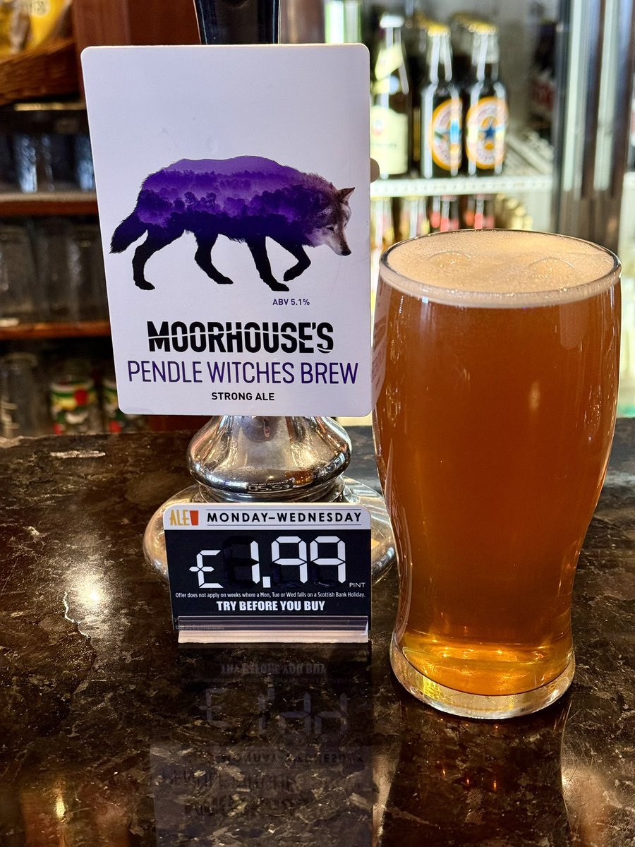 rwnash's tweet image. Pendle Witches Brew - Moorhouse’s - 5.1% ABV. B+ and a touch, rich and malty with a sweet malty body and a hint of spice #ale #beer #bier  

3.1/5. Discussing Broom Sticks with the Barmaid, if you can say either of these things. Surrounded by people enjoying their Full English’s.
