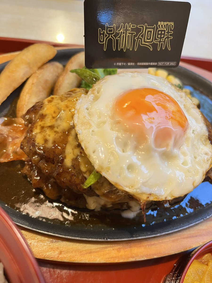 たろべー tweet media