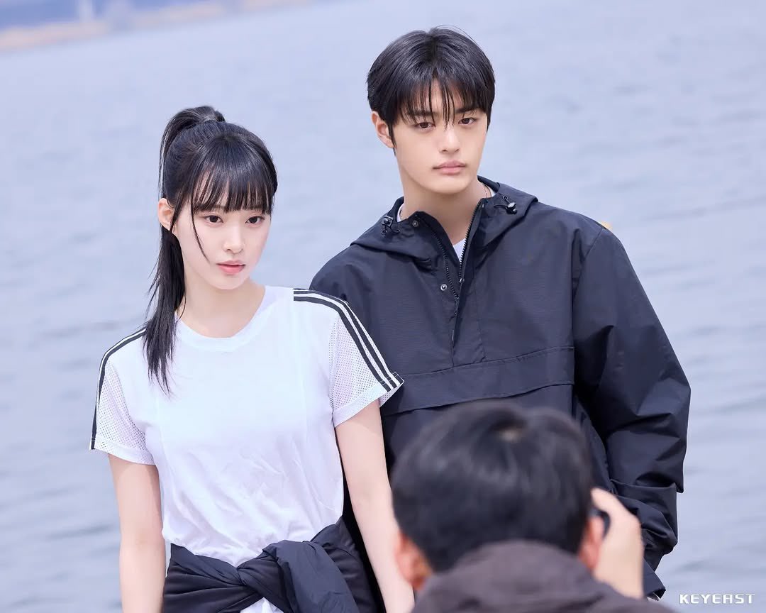 Daileee Space Station 🪐 tweet media