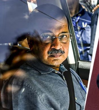 Kavish aziz tweet media