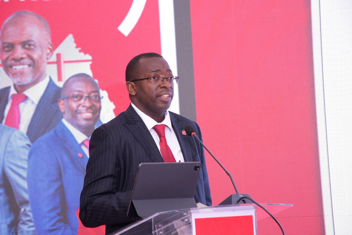 2025 was a good year and it taught us something important.

A bank's real job isn't to make money. It's to make *your* money work.

This year, more Ugandans trusted us with their savings, their businesses, and their ambitions. Here's what we did with that trust. 🧵