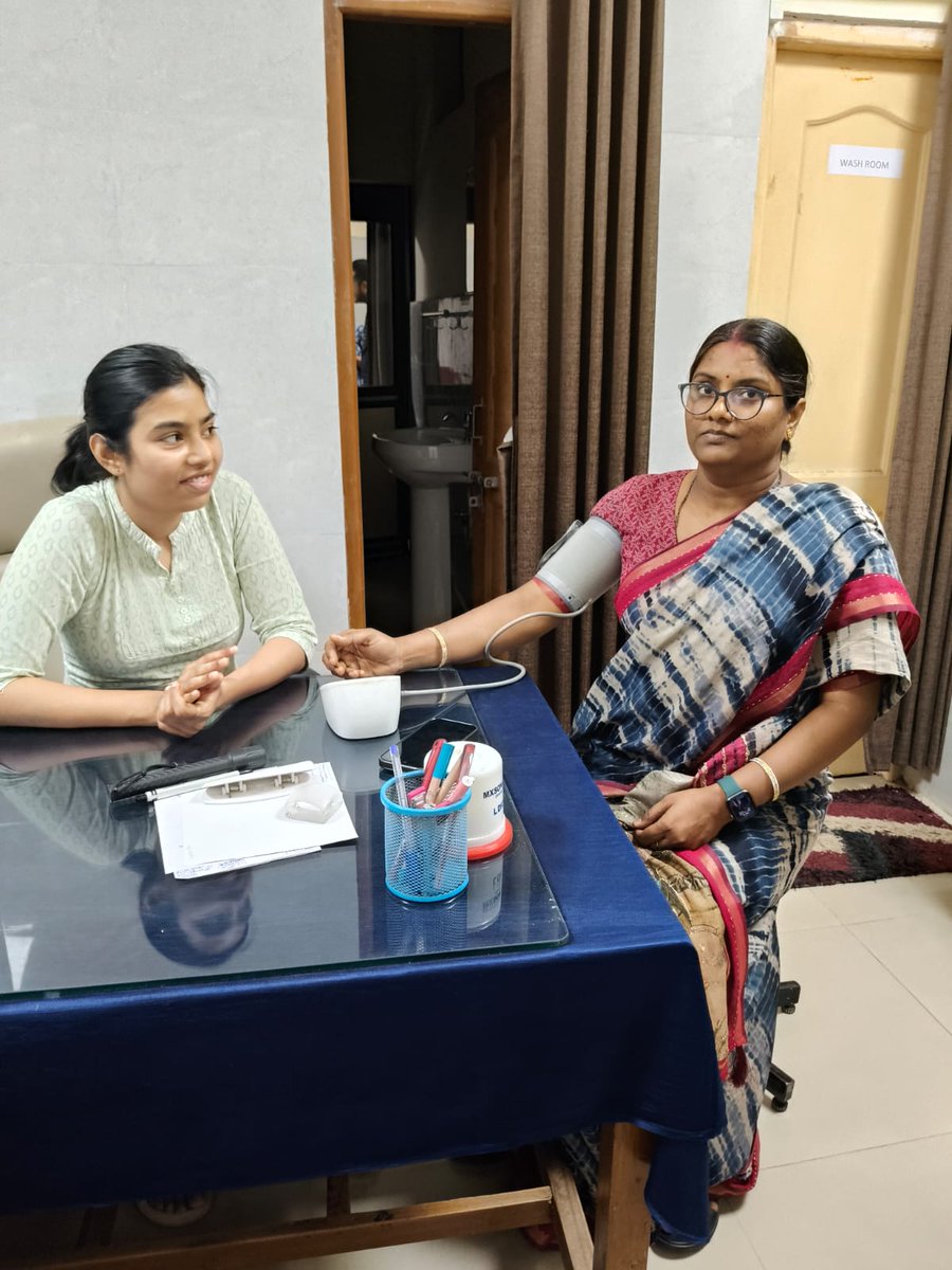 CISFWest's tweet image. A Medical Health Check-up Camp was successfully conducted at GSECL Hospital, Sikka, Jamnagar, under the aegis of SANRAKSHIKA.
The initiative reinforces our unwavering commitment to health, care, and the holistic welfare of CISF families.

#Sanrakshika #HealthFirst  @CISFHQrs