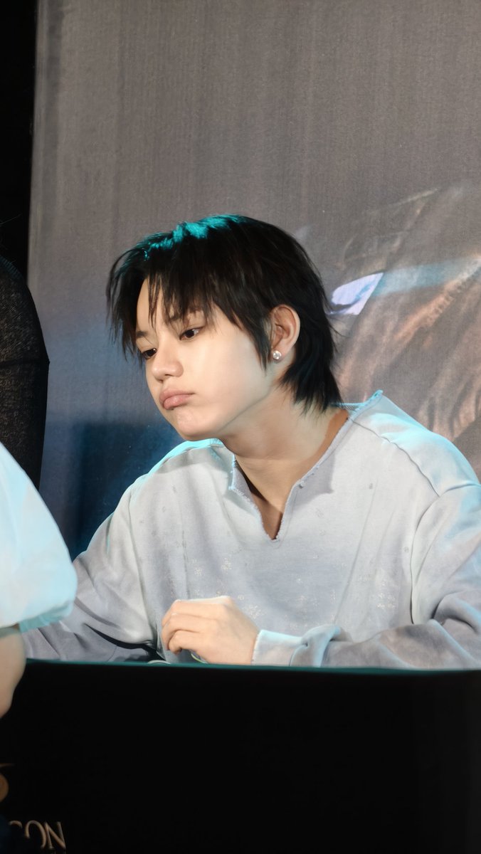 pantonbini ⊹ ˚ MIXTAPE2ISCOMING tweet media