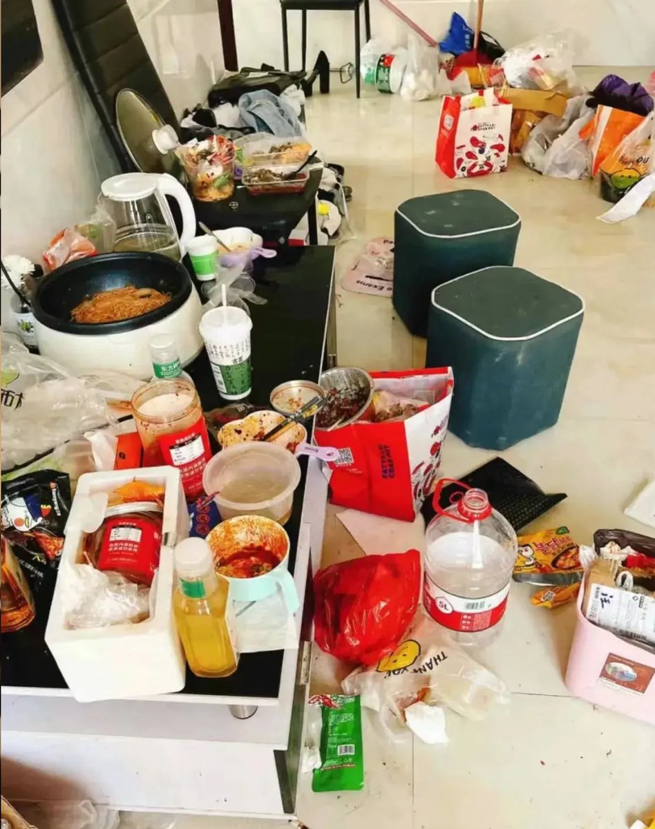 strasser tweet media