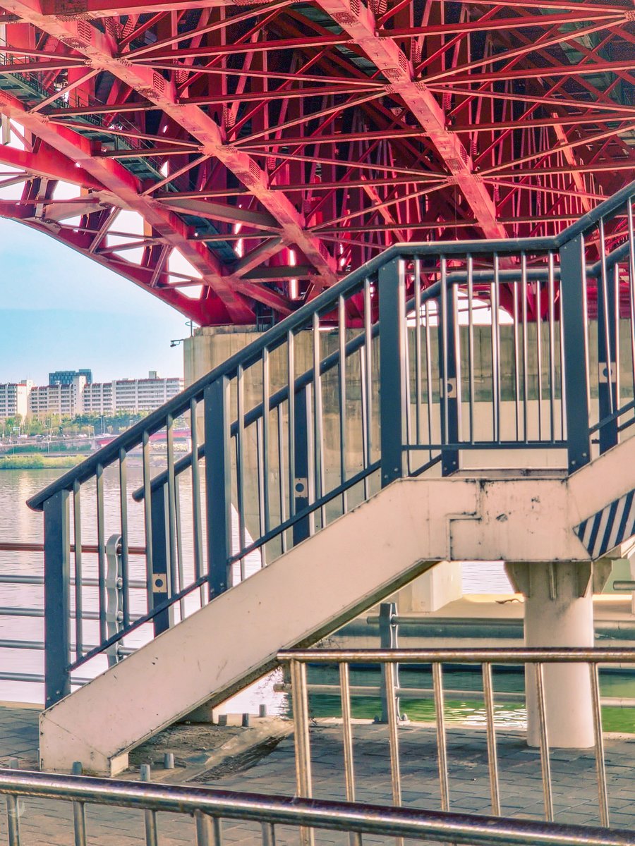 방구석 라인 tweet media