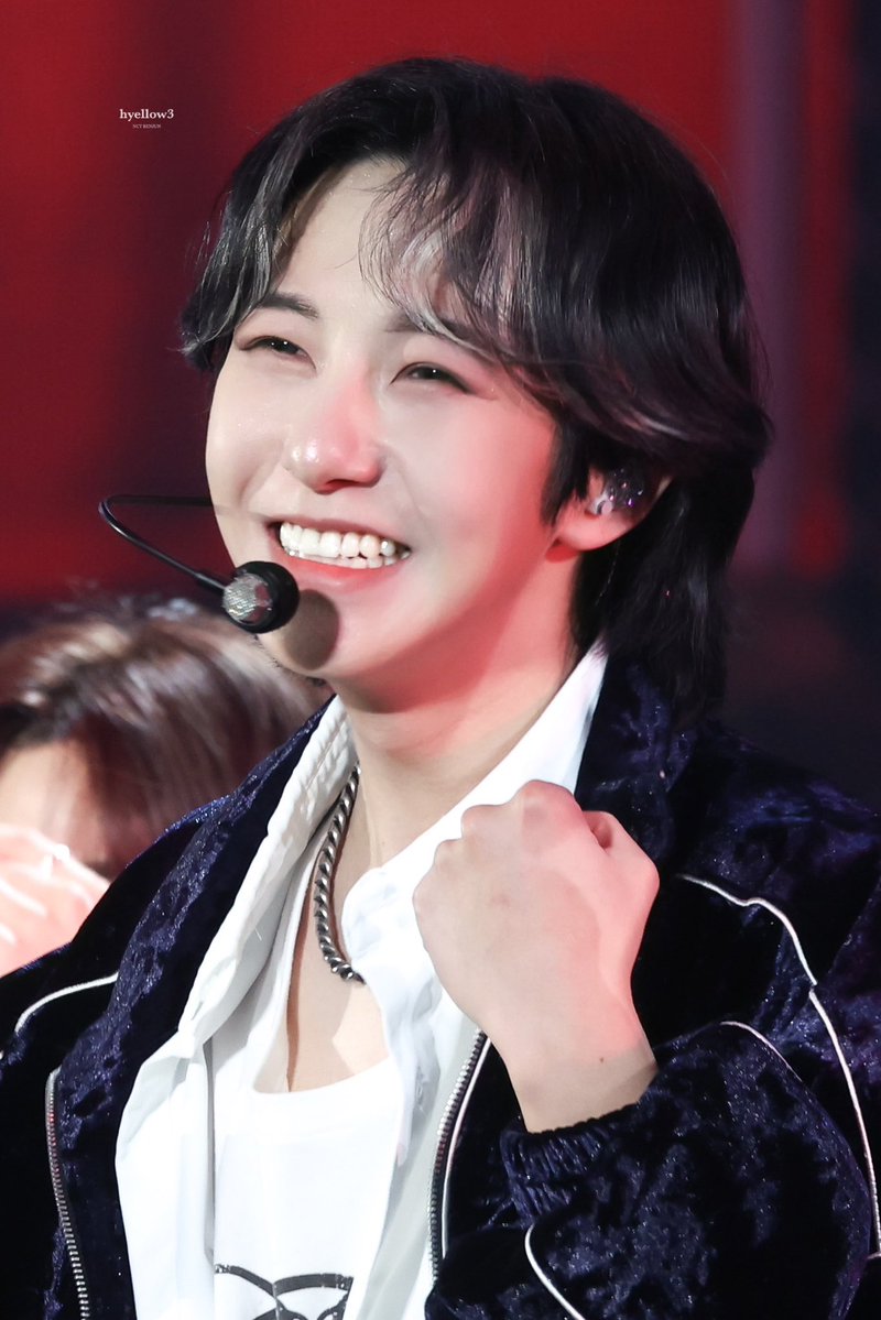 𝐡𝐲𝐞𝐥𝐥𝐨𝐰𝟑 tweet media