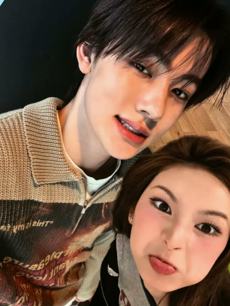 phawonniem_'s tweet image. #eomcanny diantara mrk berdua, gue lh yg pling kecintaan itu 😪