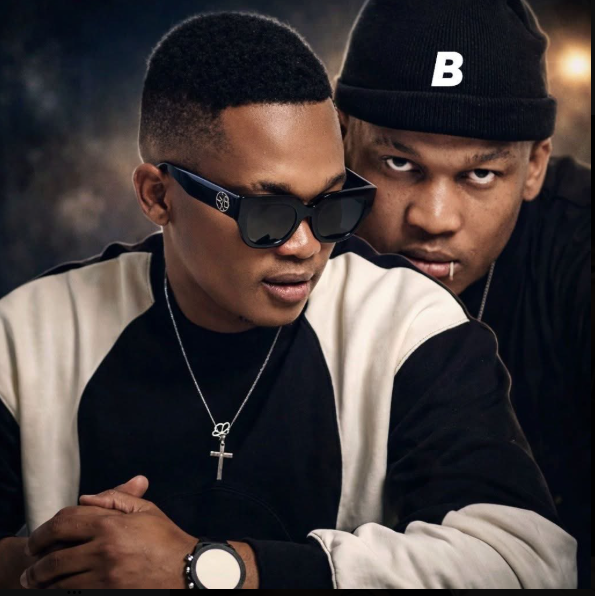 nomvano42035's tweet photo. He has a unique and versatile style. He doesn't conform to the normative standards of people his age n I respect that about him. Nithini ngoBravo nina?

TRANSFORMED BRAVO B  POWERHOUSE X BRAVO B  #LindokuhleNsele #BravoB https://t.co/cWM9jRk1Ch