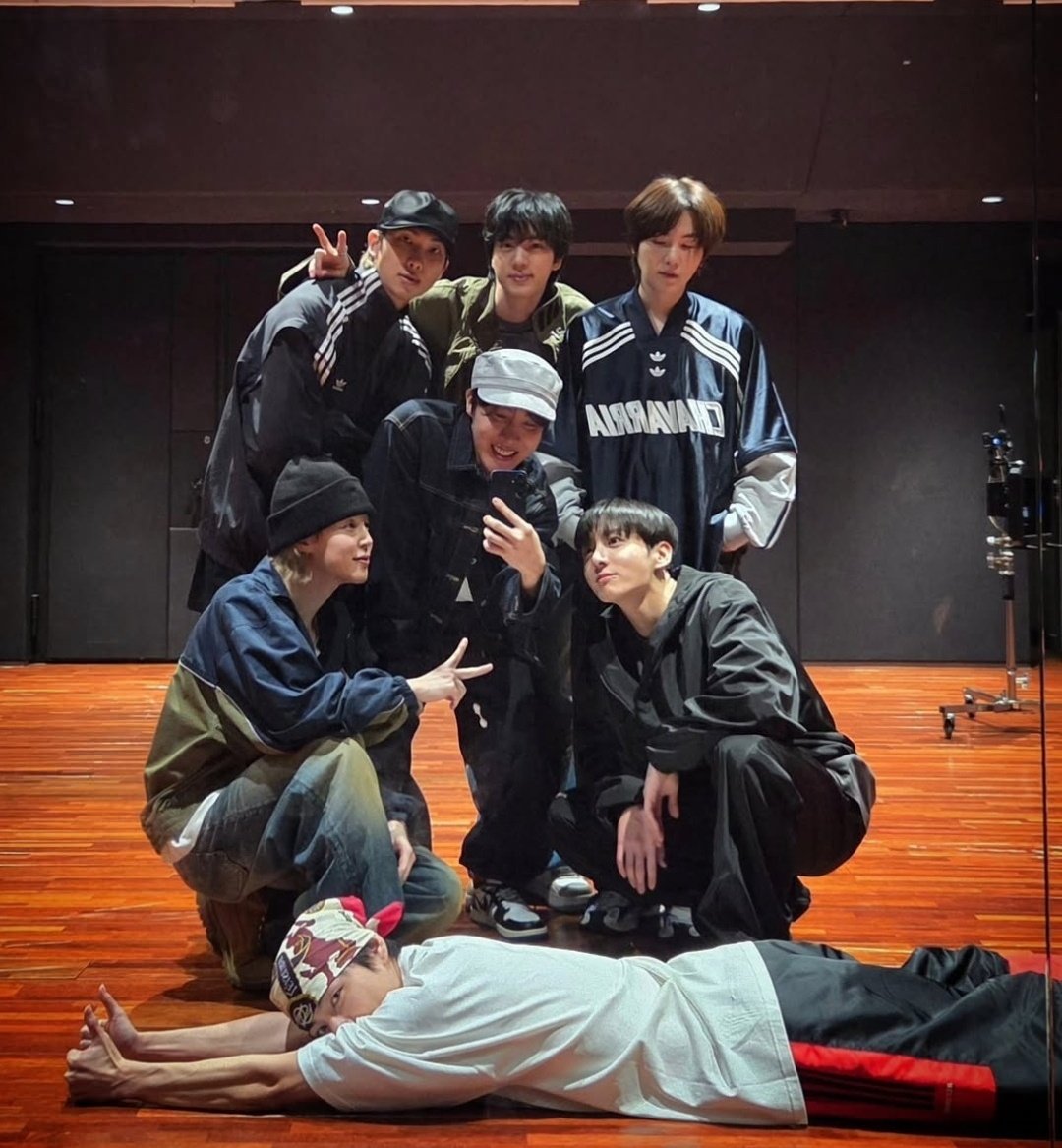 A⁷RMYRANG 💜 tweet media