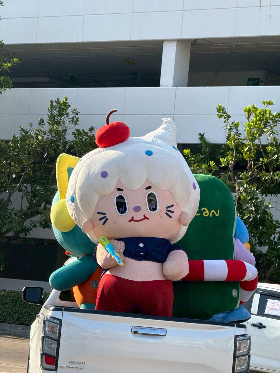 NILKNHAKE tweet media