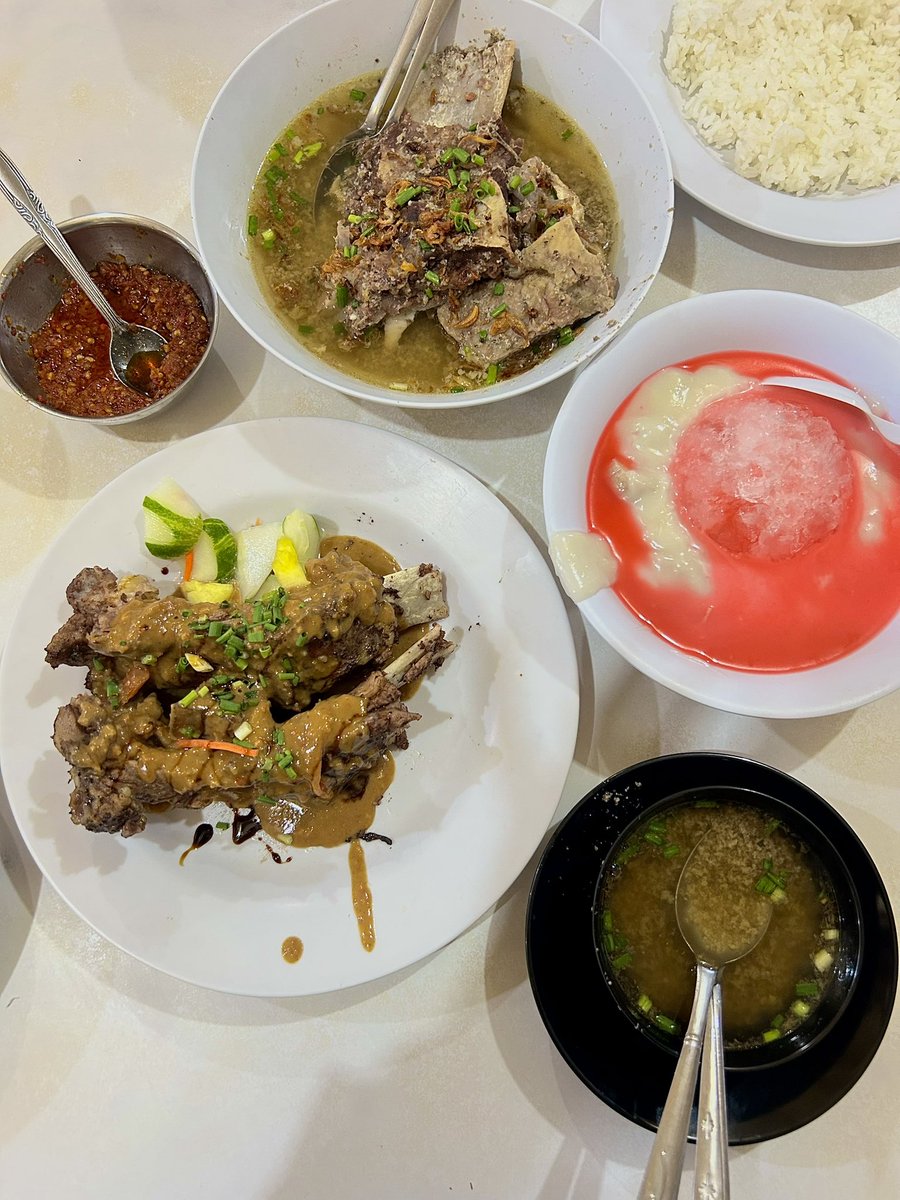 🐻🐻 tweet media