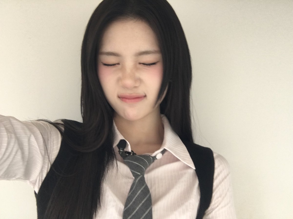 k𖦹𖦹l tweet media