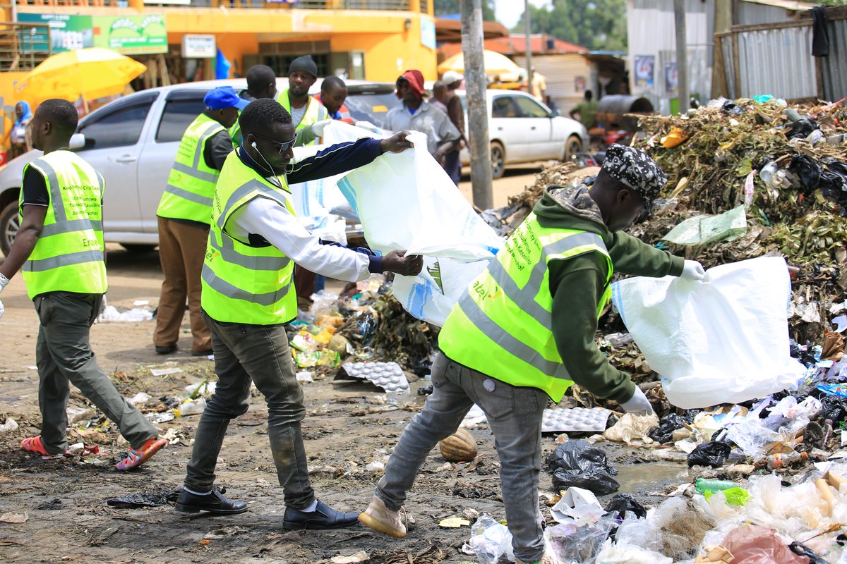 AfriyeaGolf's tweet image. Join hands with neighbors during our campaign cleanup drive on 22nd April, 2026 Pick litter, sort recyclables, and leave every corner brighter, safer, and healthier for children and wildlife around us. #CleanupDrive #RecycleMore #EarthCare #WorldEarthDay2026
@turfmonkeyboy