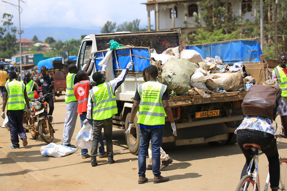 AfriyeaGolf's tweet image. Join hands with neighbors during our campaign cleanup drive on 22nd April, 2026 Pick litter, sort recyclables, and leave every corner brighter, safer, and healthier for children and wildlife around us. #CleanupDrive #RecycleMore #EarthCare #WorldEarthDay2026
@turfmonkeyboy