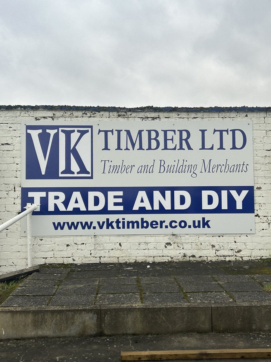 BVFC1890's tweet photo. ⭐ Advertising Opportunities 2026/27 ⭐ 

With advertisement board renewals due in the coming months the club are looking for any new business looking to advertise their work! 

Small boards - £200 per year 
Medium boards - £250 per year 
Large boards - £300 per year 

📞: 07984 199965 or drop is a PM 🔵⚪️
Email - blantyrevics1890@outlook.com