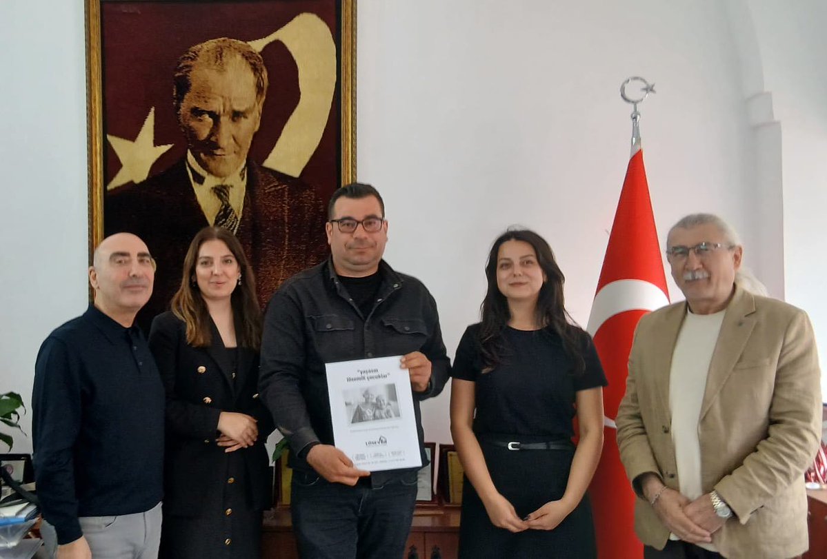 Derneğimizde çok kıymetli misafirleri ağırladık.
LÖSEV İzmir Halkla İlişkiler Sorumluları Hasret Hantırak ve Sevim Binarbaşı ile gerçekleştirdiğimiz görüşmede, insan hayatına dokunan çok değerli bir iş birliğinin temellerini attık.
facebook.com/photo/?fbid=12…