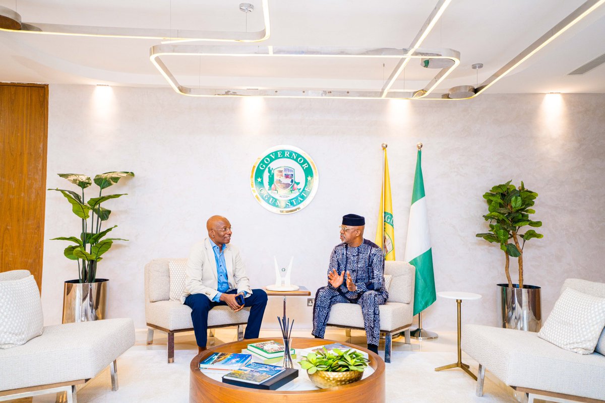 We received the immediate past Inspector-General of Police, Mr. Kayode Egbetokun, in our office yesterday on a courtesy visit.

We appreciate his time and continued commitment to the service of our nation, and we remain encouraged by the shared values of dedication and