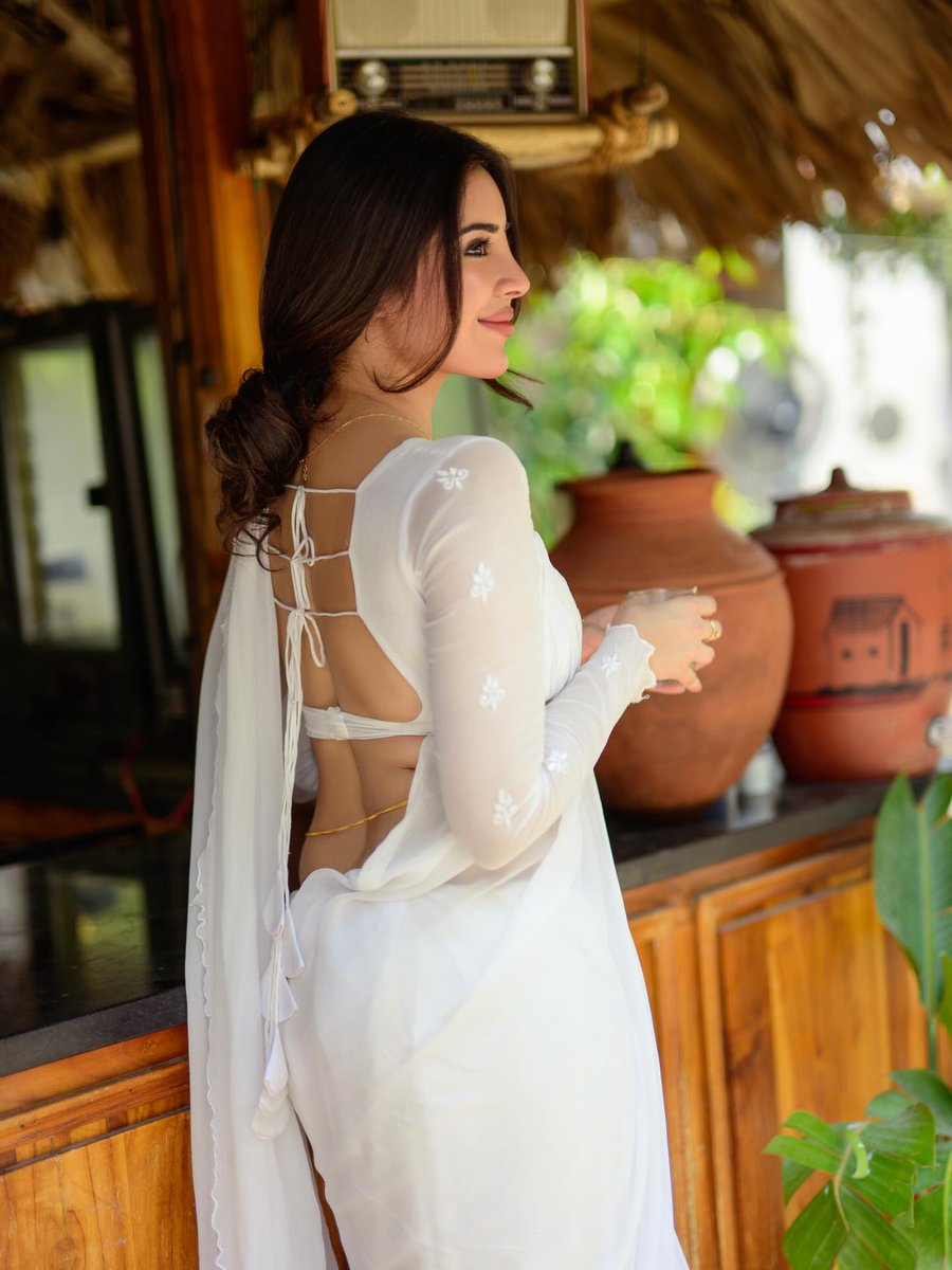 kushithakallapu's tweet image. Gum hai kisi ke pyar mein🙈