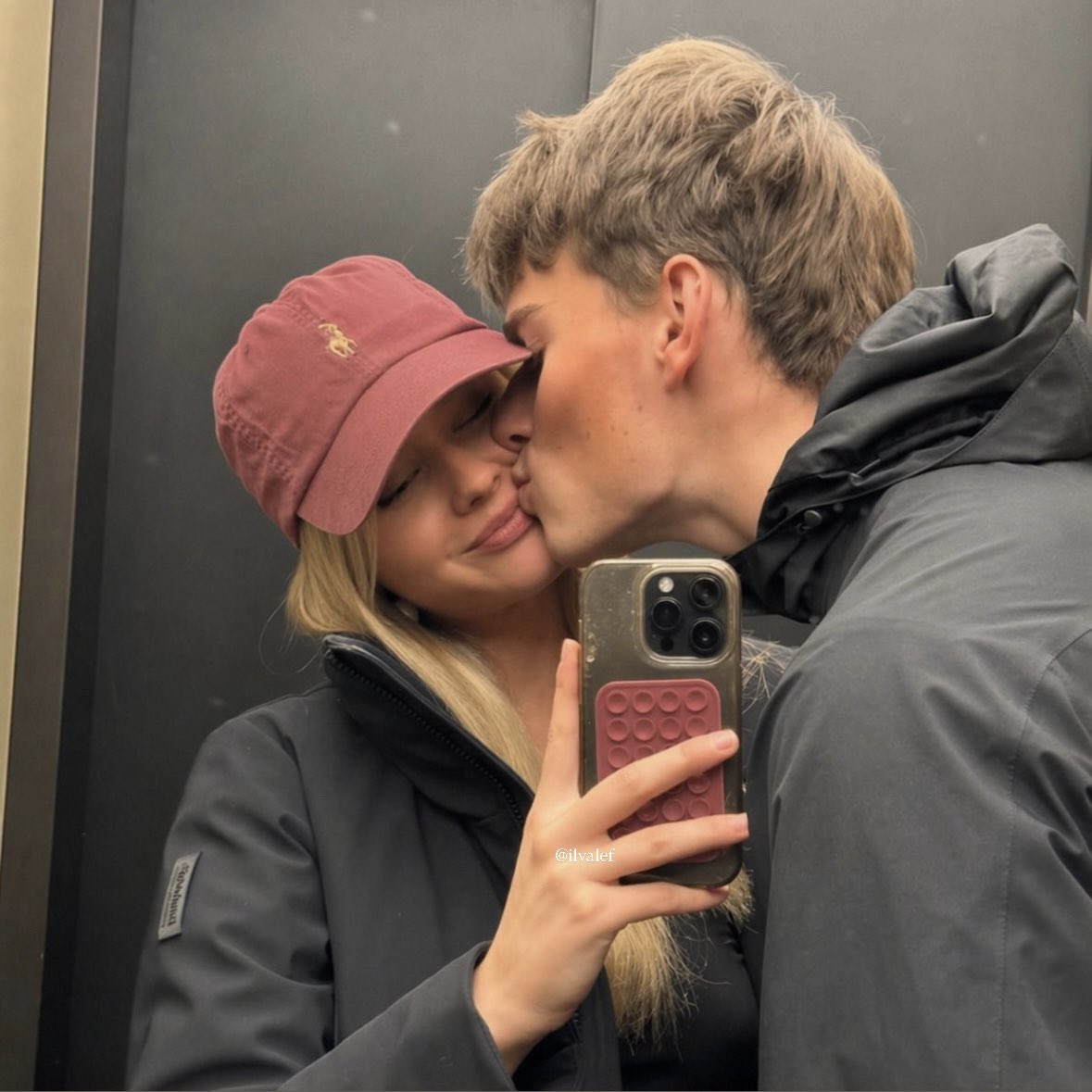 relicário tweet media