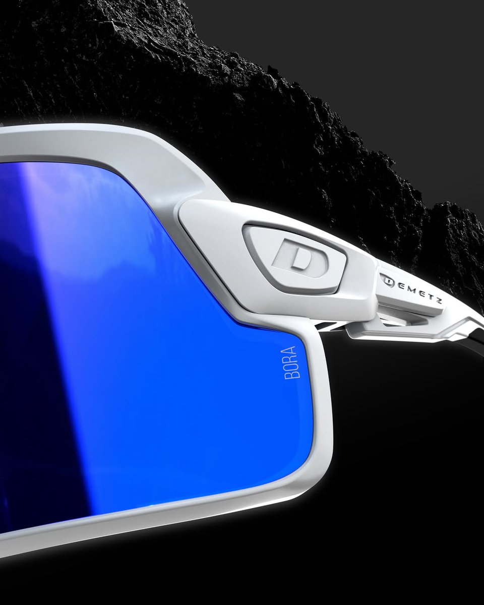 OlivierMARX75's tweet image. #Sport et #vision 🏆 La performance passe par vos yeux !

Avec la 3 positions #Demetz vous adaptez l'angle à votre effort ! 
✅ une seule monture
✅ une stabilité totale
✅ une vision nette 

#demetzeyewear #outdoor #lunettes #sport