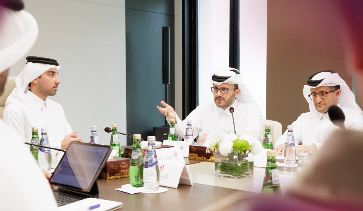 GulfTimes_QATAR's tweet image. The @GCOQatar convened a coordination meeting of the Joint Newsroom, chaired by HE Sheikh Jassim bin Mansour bin Jabor Al Thani, Director of the GCO, with participation from assistant undersecretaries, executive directors, and sector heads across more than 60 #state entities.