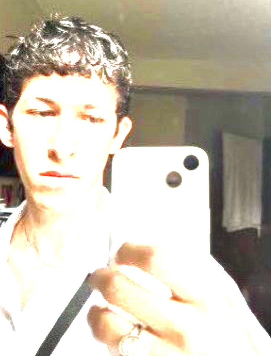 finklerr tweet media