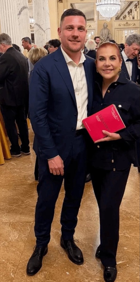 Твоя попытка №33 👤 tweet media