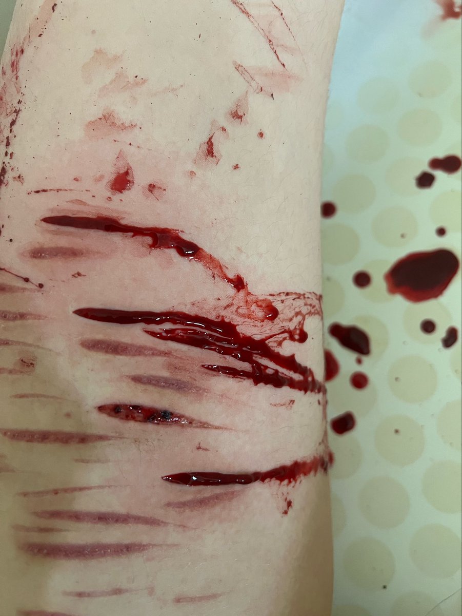 ⤷ ゛𝘳𝘰𝘣𝘺𝘯 ⋮ ⌗ ┆ tweet media