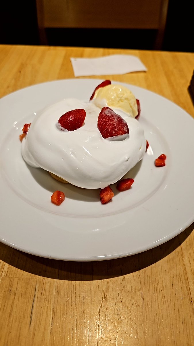 izayoi_91's tweet photo. おやつ🥞 https://t.co/FnKuWYuqsL