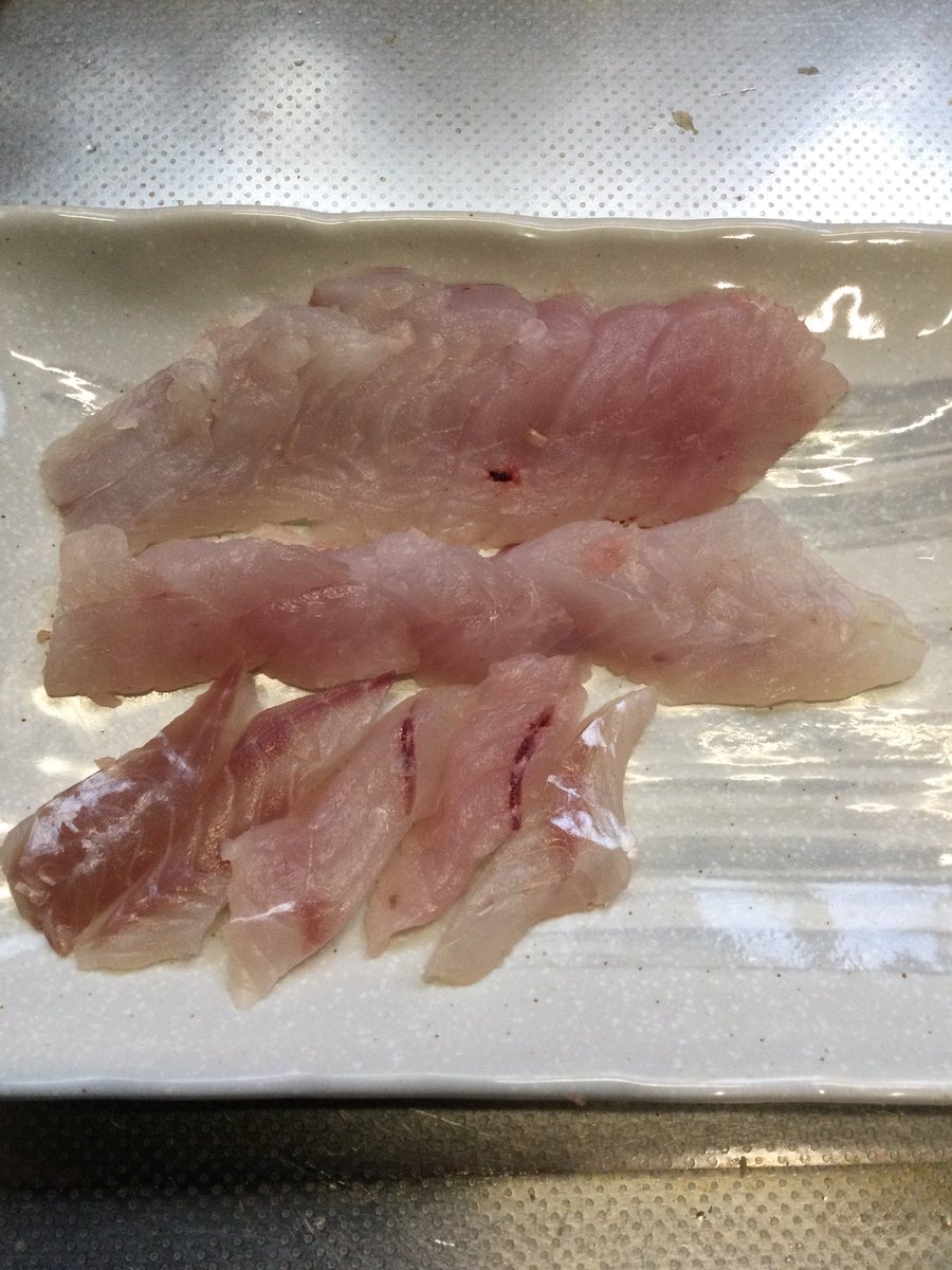 フェイス　料理＆AIイラスト tweet media