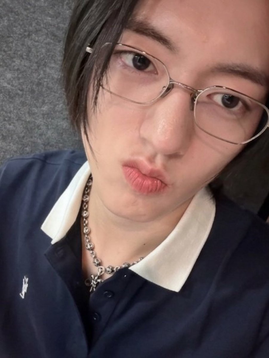 ꒰🐈⬛꒱ tweet media