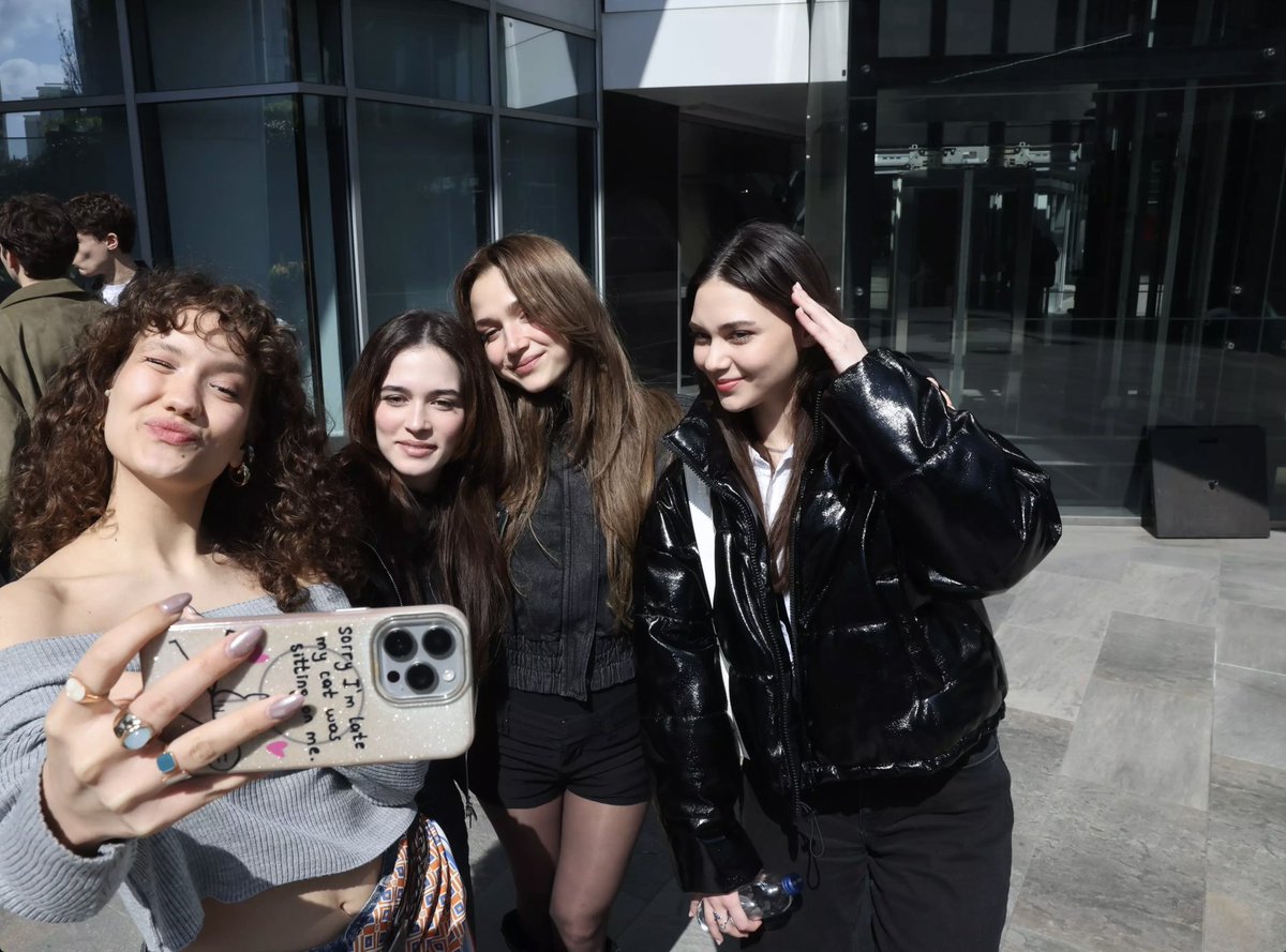 dahaonyedi tweet media