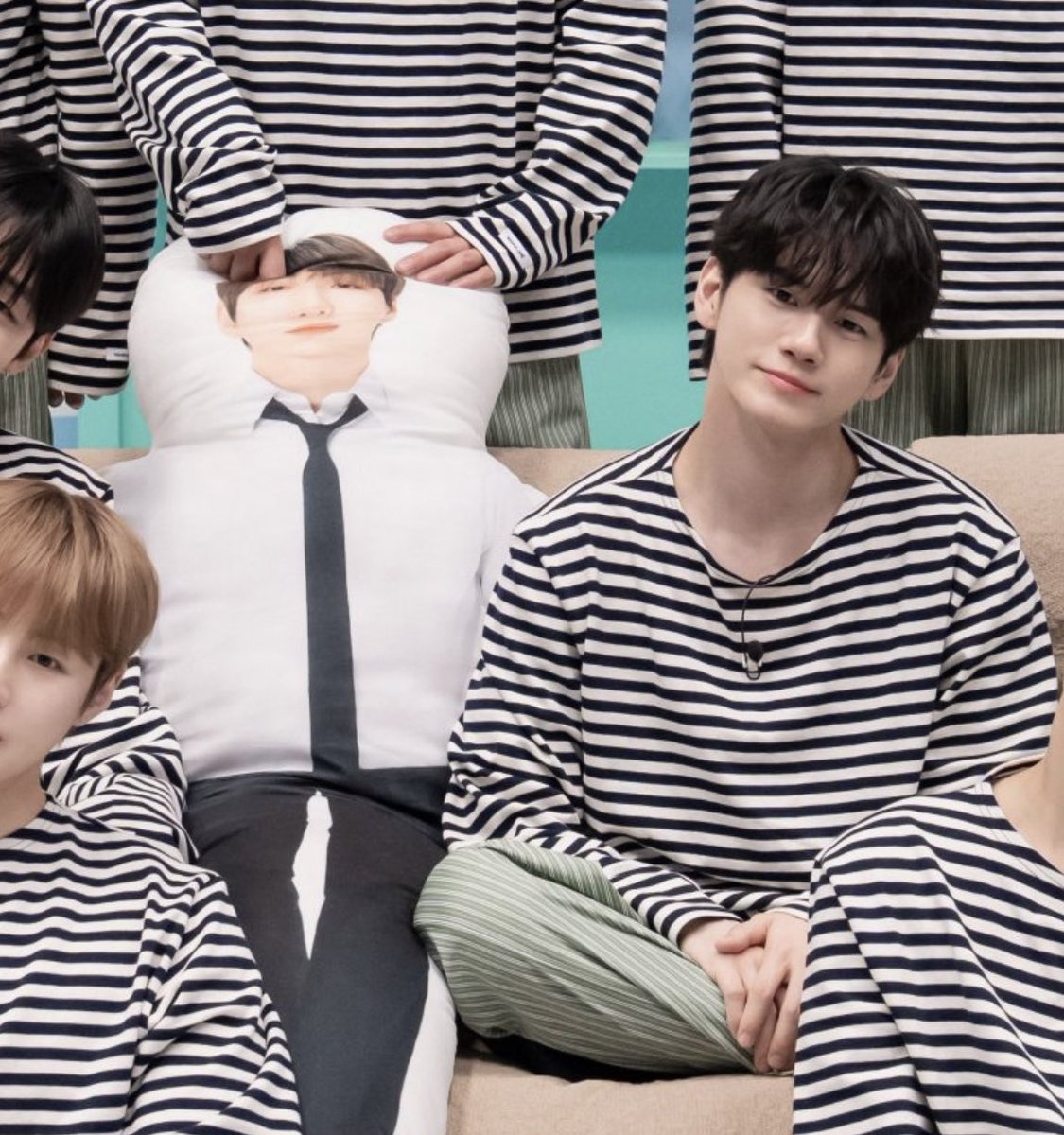 หมื่นลี้ ✨โอชิน้องแว่น tweet media