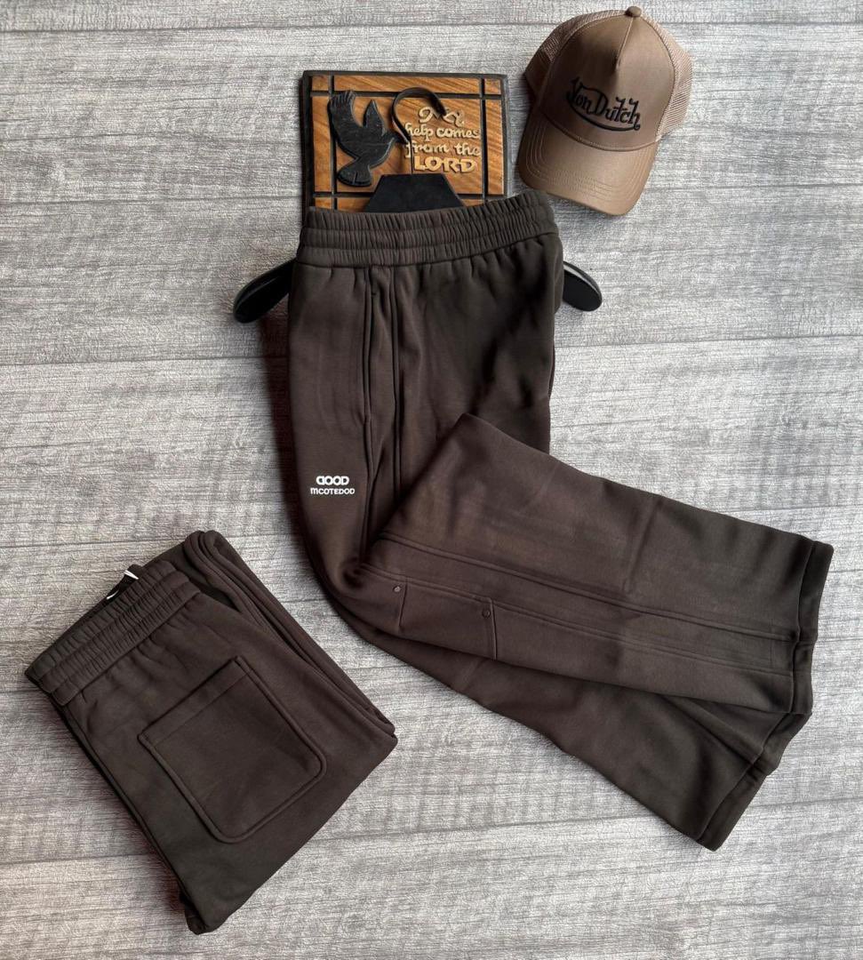 Alase Famstore tweet media