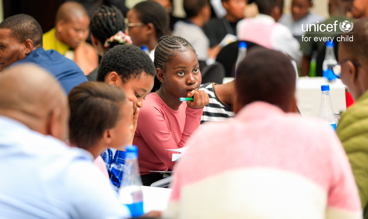 UNICEFBotswana's tweet image. “When children speak, they bring honest insights adults may miss.” This report will drive stronger policies and better outcomes for every child in Botswana. The future is being written by its youngest voices.
#CRC #PolicyForChange #AfricaRising