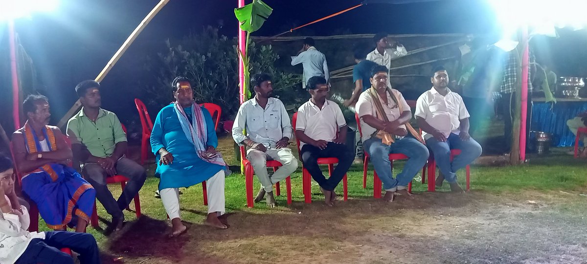 KalandiSethy16's tweet photo. ଜୟ ଜଗନ୍ନାଥ 🙏
ମହାବିଷୁବ ସଂକ୍ରାନ୍ତି ରେ ପଣା ବଣ୍ଟନ କାର୍ଯ୍ୟକ୍ରମ 
ଭଟ୍ଟସାହି, ଧlମନଗର https://t.co/W3e2sZU3iq