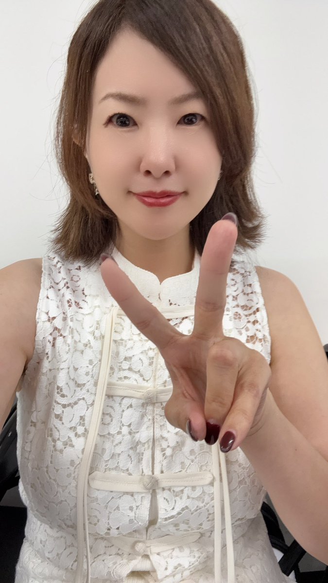 前田舞 tweet media