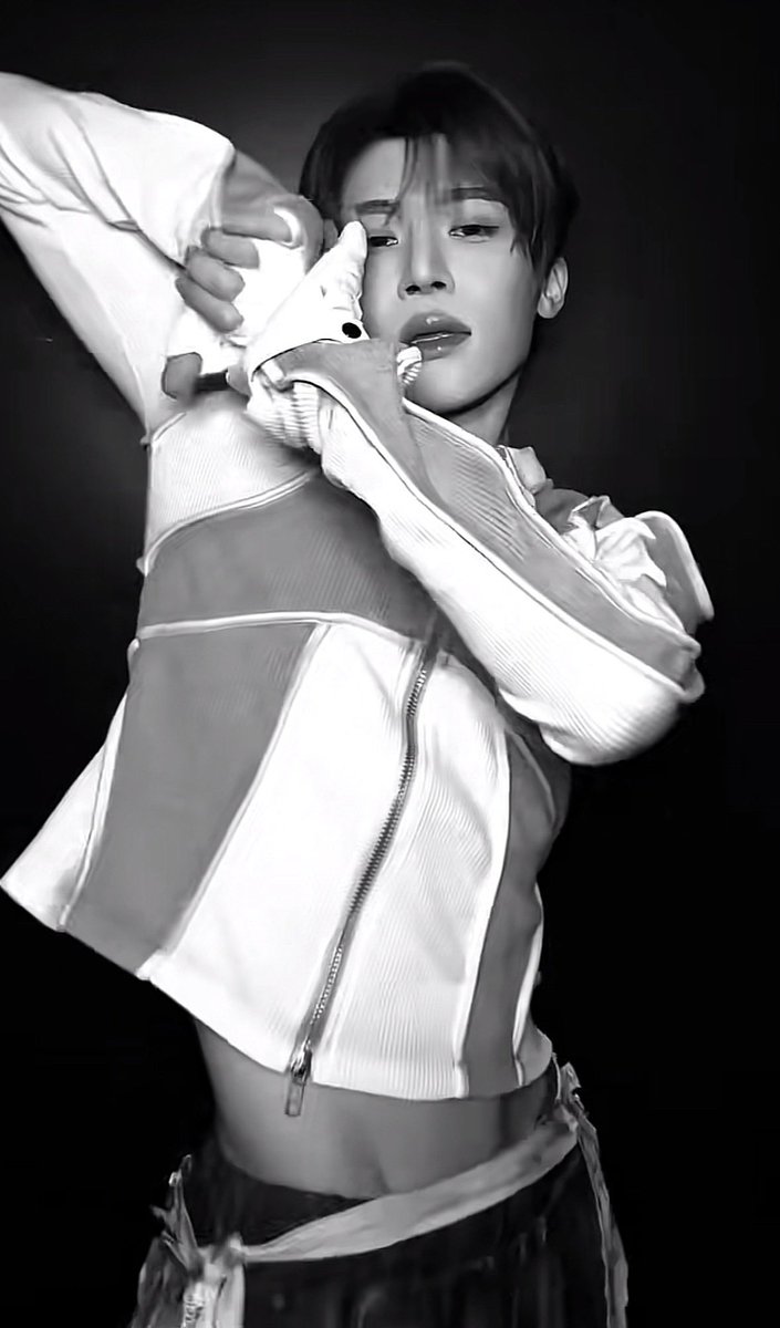 HIS PENIS BONES😍😭