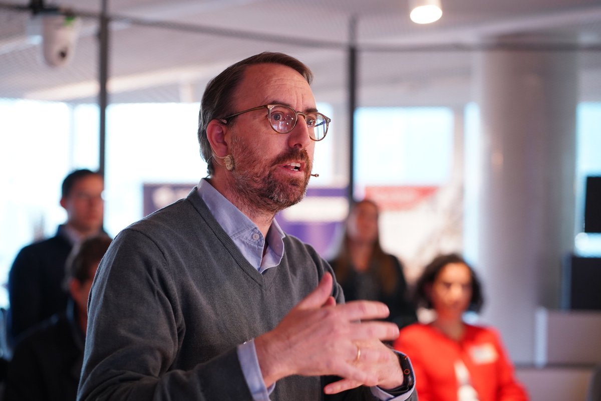 RankiaPro's tweet image. 👥 Arrancamos 'Out of the Box: Private Markets 2026' con una conferencia inaugural por parte de Wio Capital, de la mano de Gonzalo de la Peña y David Verdú. 

📌 #OutOfTheBox #EventosRankiaPro #RankiaPro #PrivateMarkets #MercadosPrivados