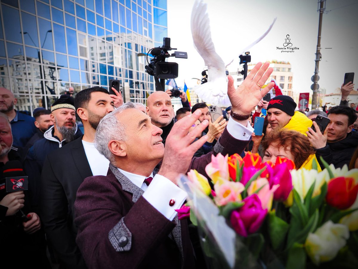 Leonidas tweet media