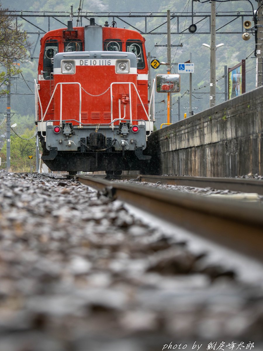 鮒戻峰太郎 tweet media