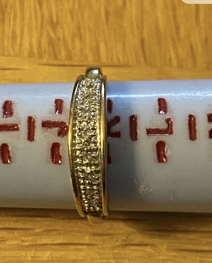 Vintage0Antique's tweet image. Check out Vintage Hallmarked 9ct Yellow Gold 8 Diamond Ring U.K. size J 1.85g ebay.us/m/K7LmX9 #eBay via @eBay_UK